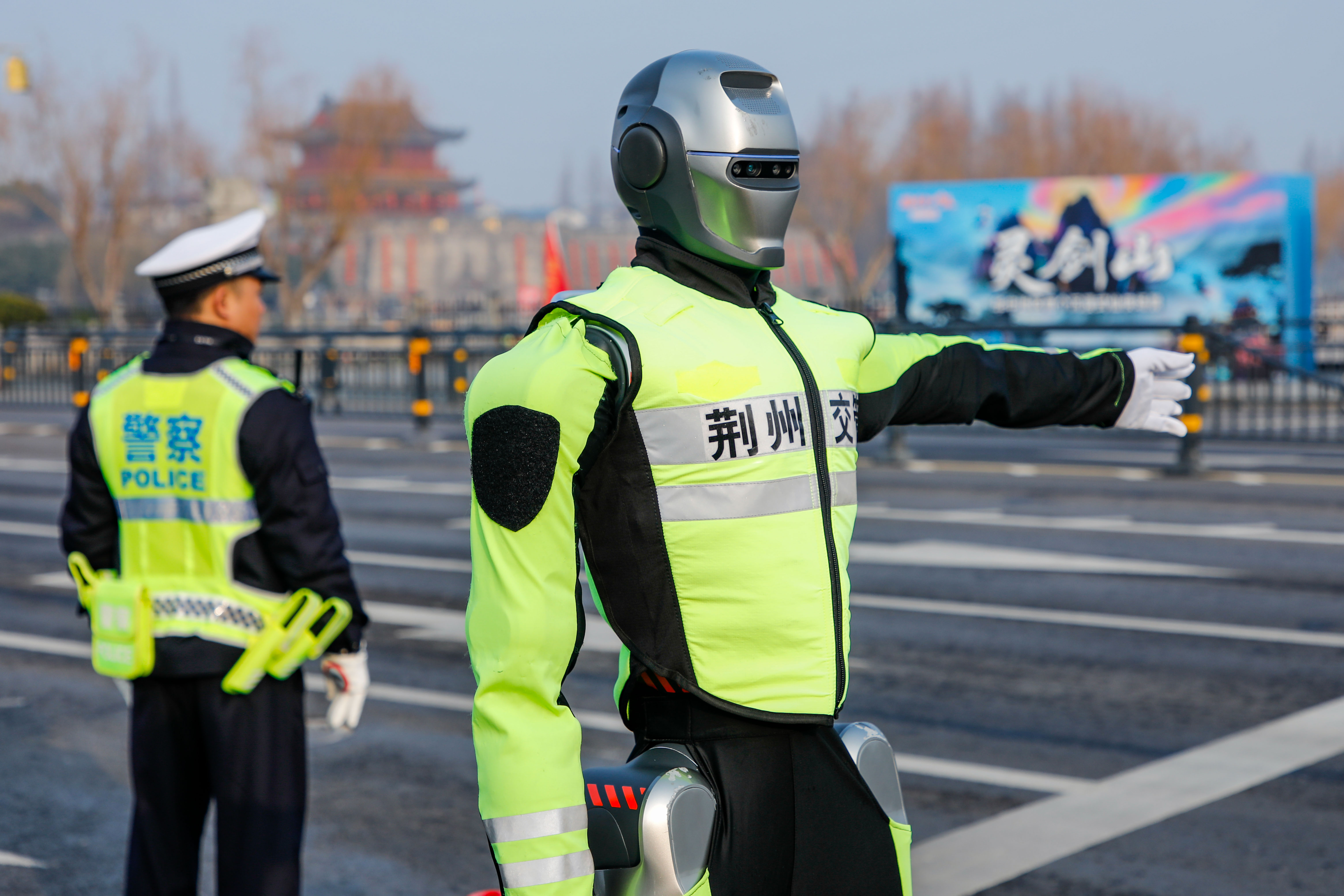 17701843677487009HpS.jpg 17701843677487009HpS.jpg